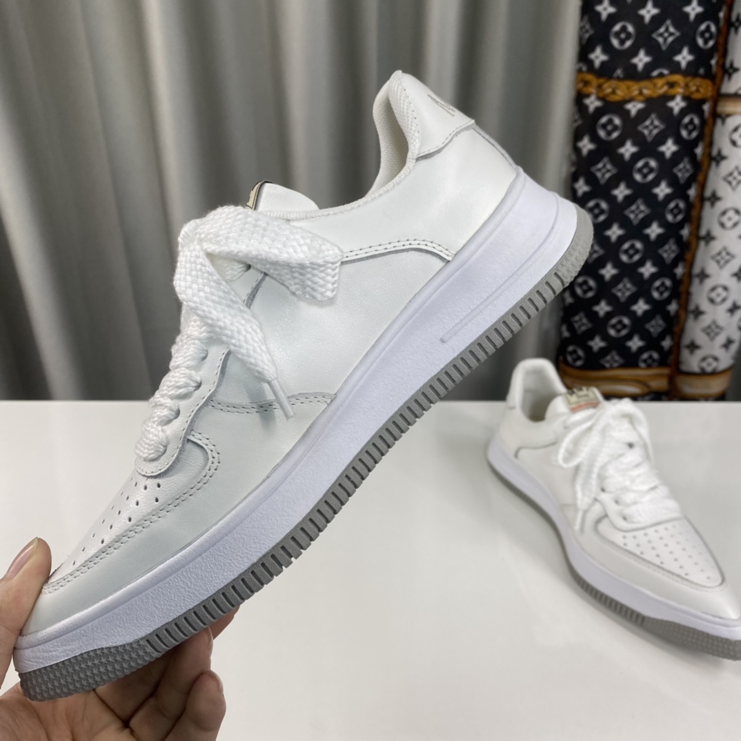 Innovative Super-Heated Recreational Sneakers: Perfect Design, Comfort, and Style. - 图片 6