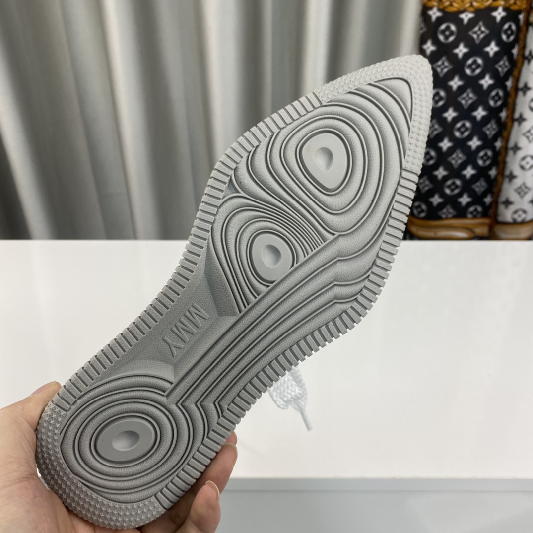 Innovative Super-Heated Recreational Sneakers: Perfect Design, Comfort, and Style. - 图片 9