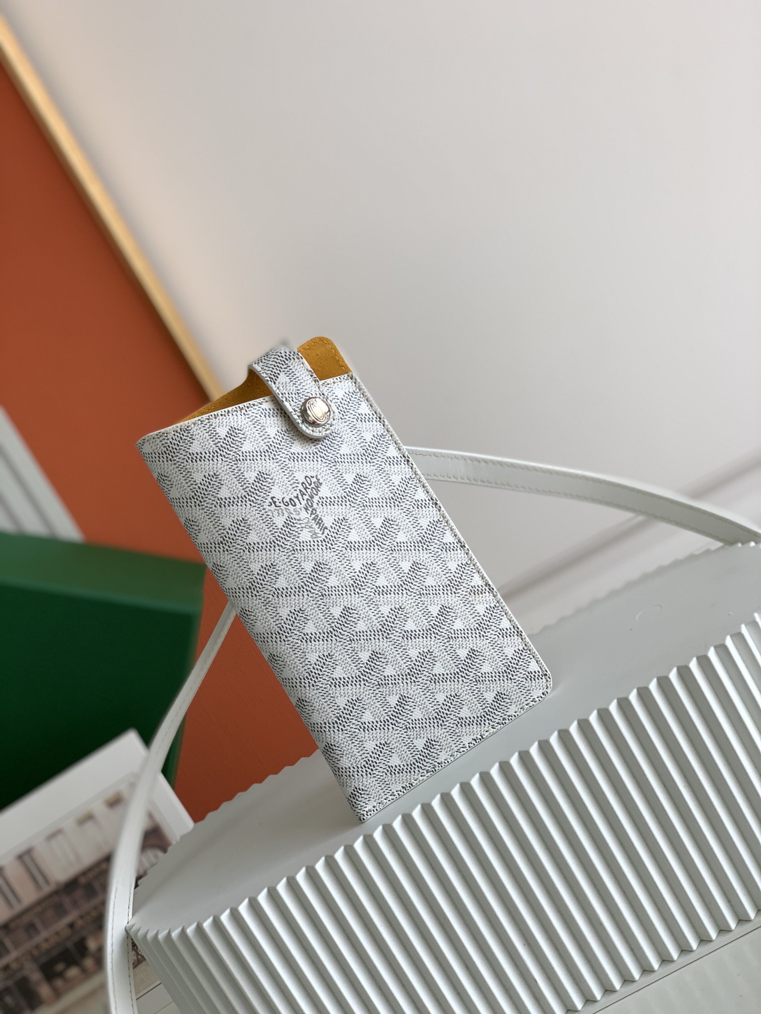 Goyard Montmartre GM Phone Bag Shoulder Strap Goyardine Canvas