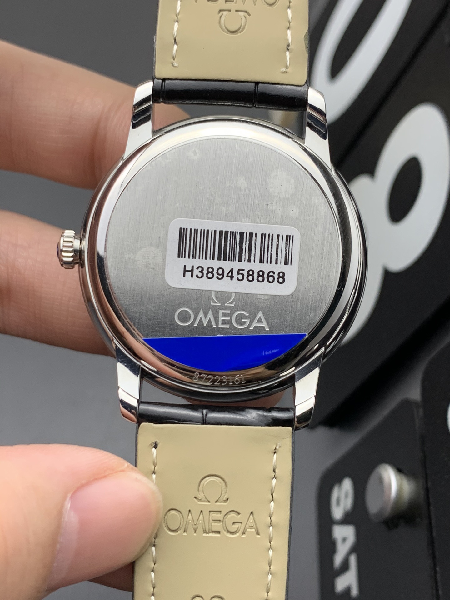 Omega 蝶飞