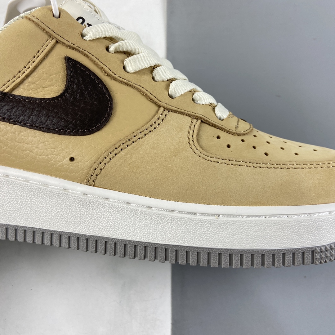 P240 NIKE Air Force 1’07 Low ”Manchester Bee” 卡其棕 休闲板鞋 DC1939-200