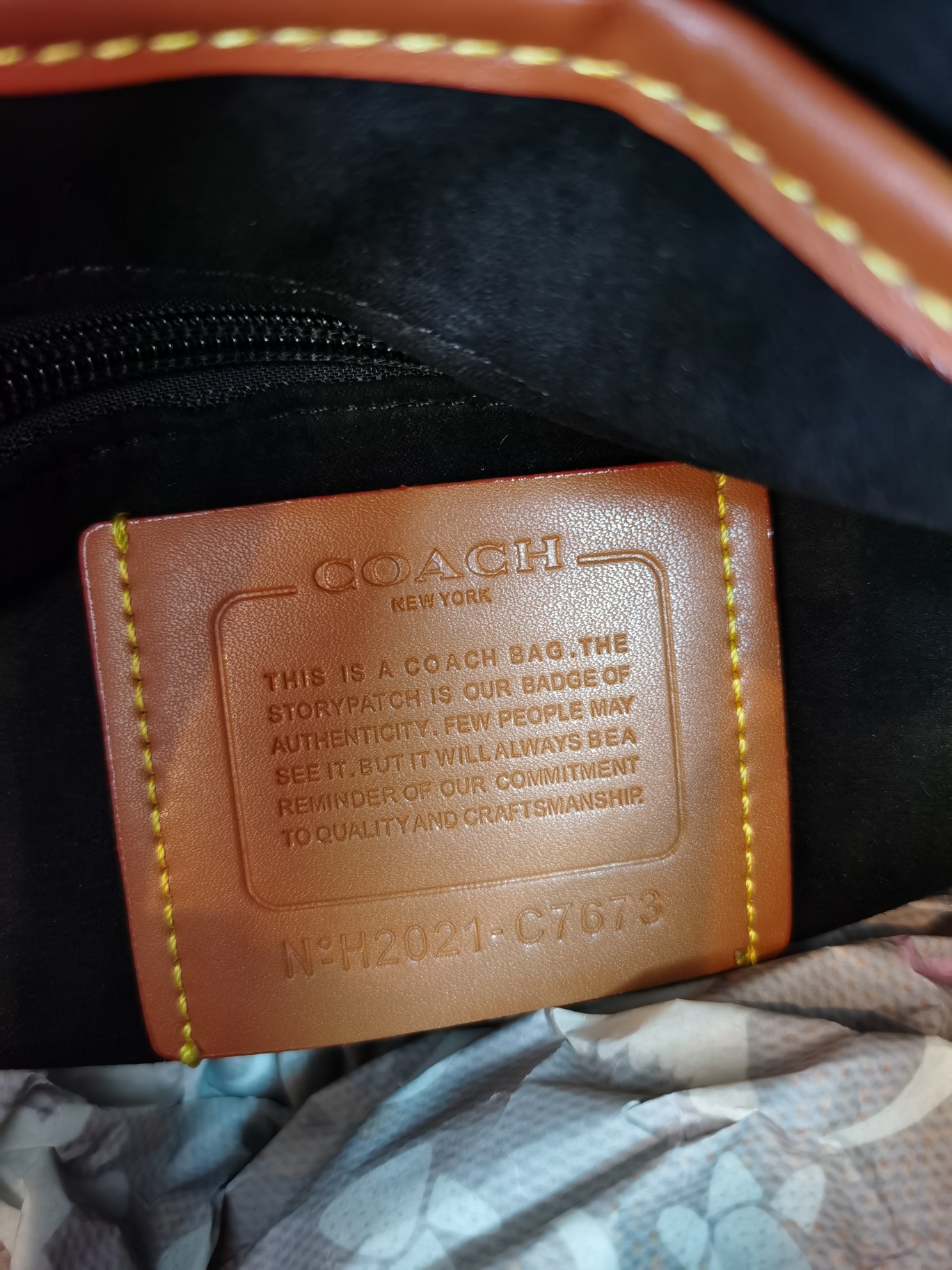 Coach 新款c7673马车图案印花HITCH 翻盖抽绳男士双肩背包 印花涂层帆布和柔软抛光平纹纹头层牛皮