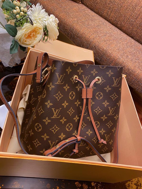Louis Vuitton Handbags Bucket Bags Brown Gold Calfskin Canvas Cowhide Fashion M44887
