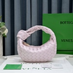 Prise en charge des factures originales de niveau supérieur. Accueil 2021 Série de printemps du début de la Mini Jodie 🔥 New Practice est le coin arrondi d'origine, avec des sacs hobo ronds en cuir tissé classiques. , Petits et polyvalents, nouveaux animaux de compagnie de tournage de rue Célébrités en ligne: 23-28-8 Modèle: 6699-1 1 Prise en charge des factures originales de niveau supérieur. Accueil 2021 Série de printemps du début de la Mini Jodie 🔥 New Practice est le coin arrondi d’origine, avec des sacs hobo ronds en cuir tissé classiques. , Petits et polyvalents, nouveaux animaux de compagnie de tournage de rue Célébrités en ligne: 23-28-8 Modèle: 6699-1