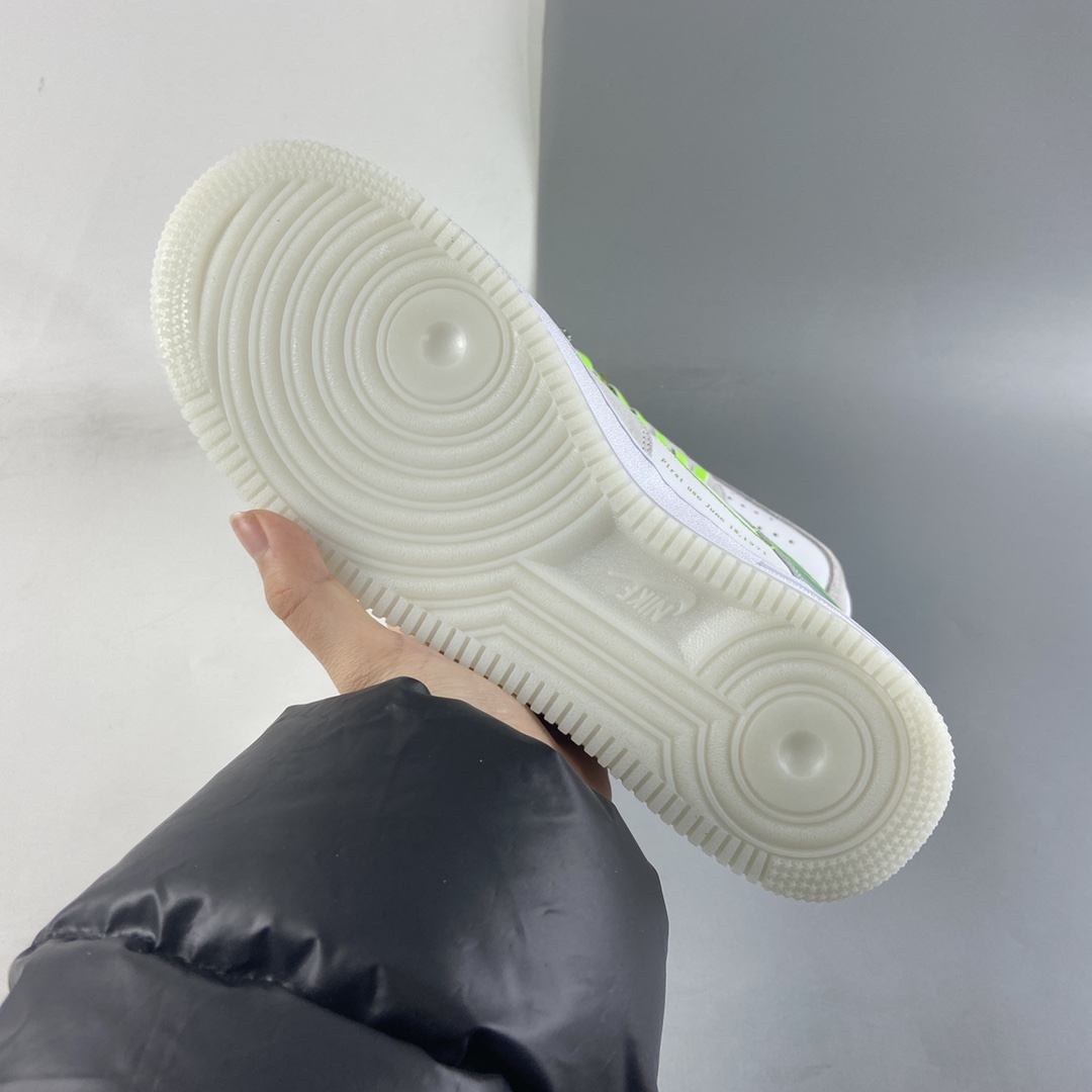 P240 NIKE Air Force 1’07 ESS 电玩3D苹果绿 空军一号低帮休闲板鞋 DA8302-555
