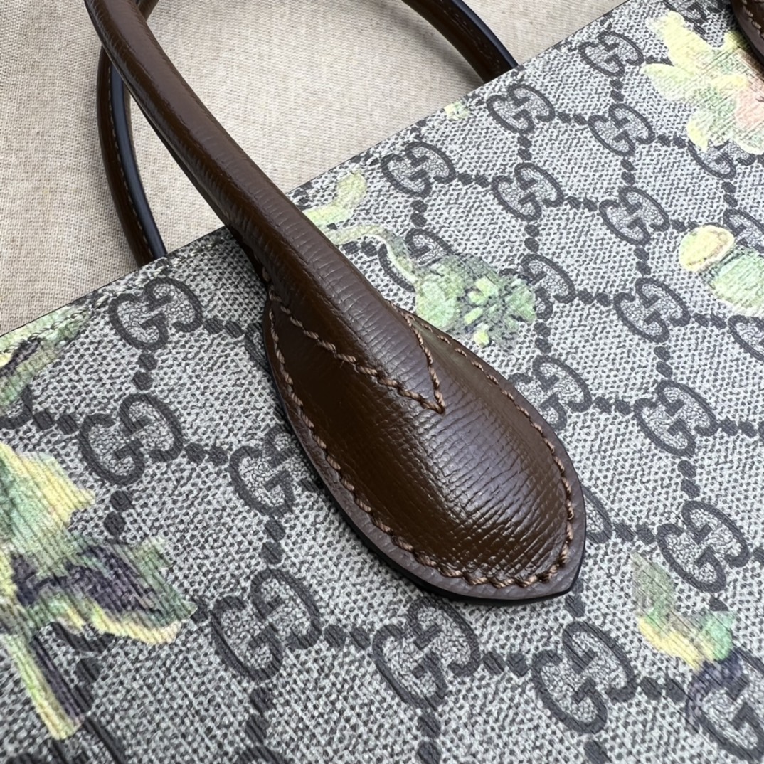 GUCCI古驰互扣式双G中号托特包674148