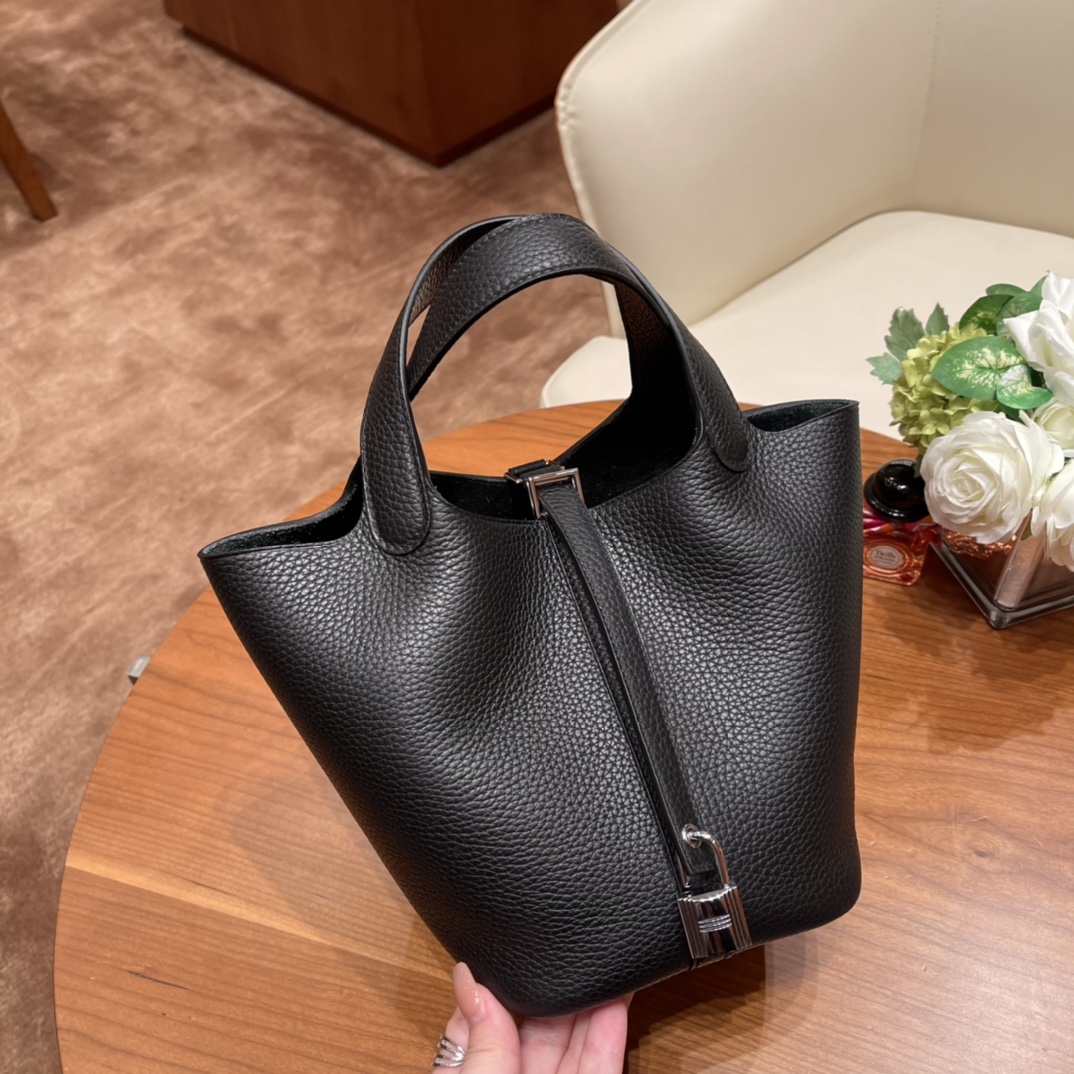 [Hermès Women