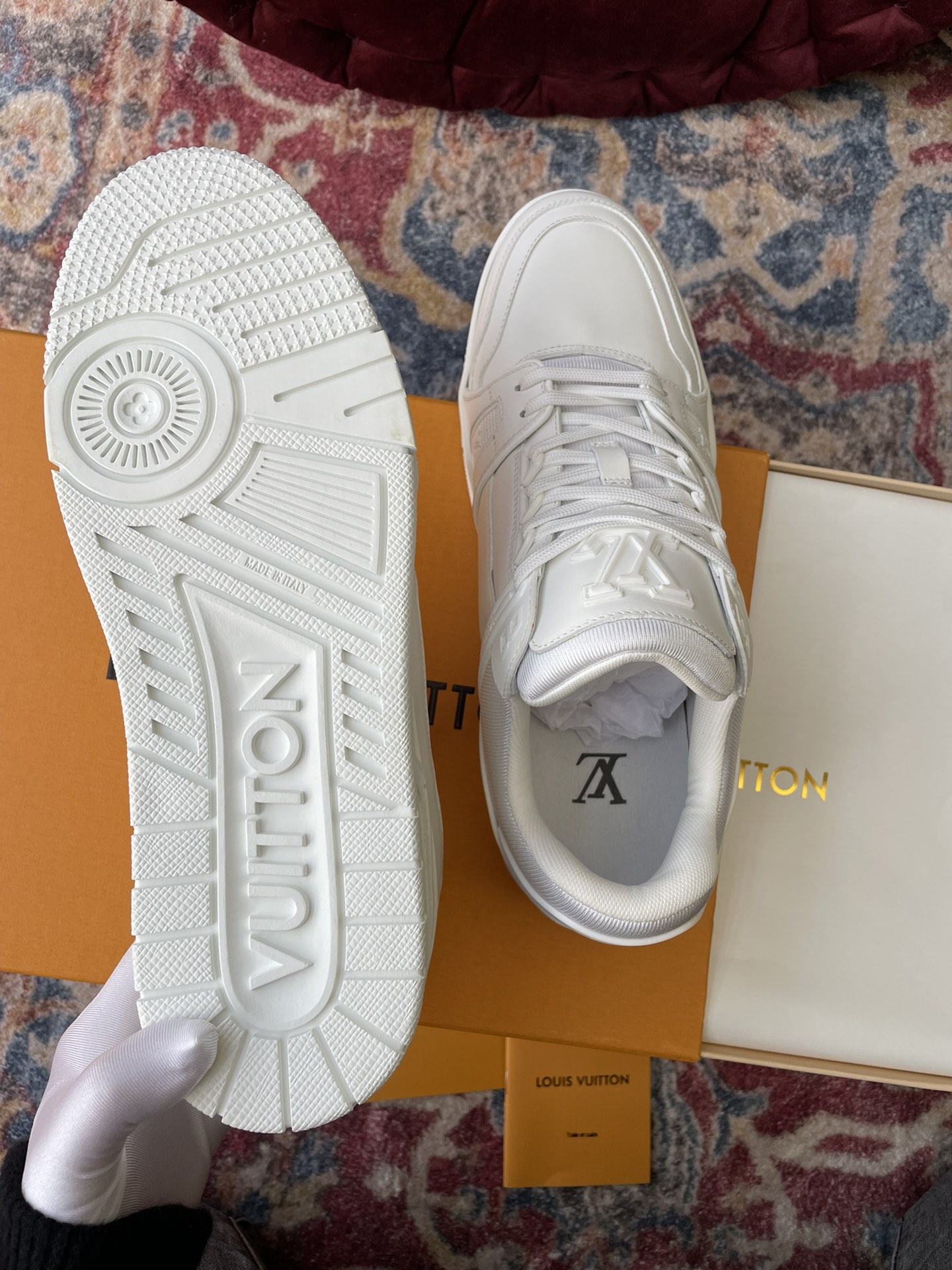 Louis Vuitton lv-新色 全白皮 trainer 低帮运动鞋