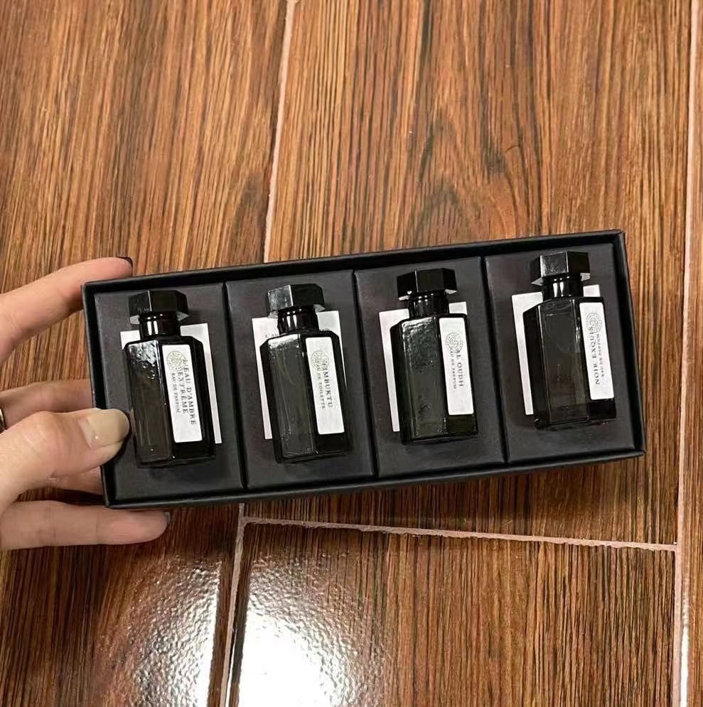 L'Artisan Parfumeur Miniature Perfume Set - Four Unique Scents 6 i1641738254 6791 4