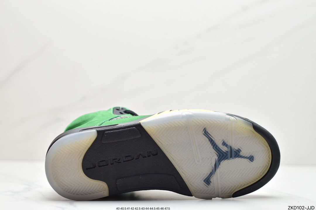 270 Air Jordan Retro 5 OG”Top 3”乔丹AJ5代中帮复古休闲文化篮球鞋“黑紫葡萄黑银”CZ1786-001