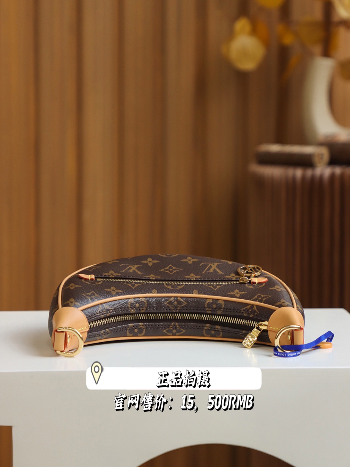 ☞ 𝐋𝐎𝐎𝐏系列 #M81098# ☜
☑️正品实物拍摄
☑️官网售价：15600 𝐑𝐌𝐁