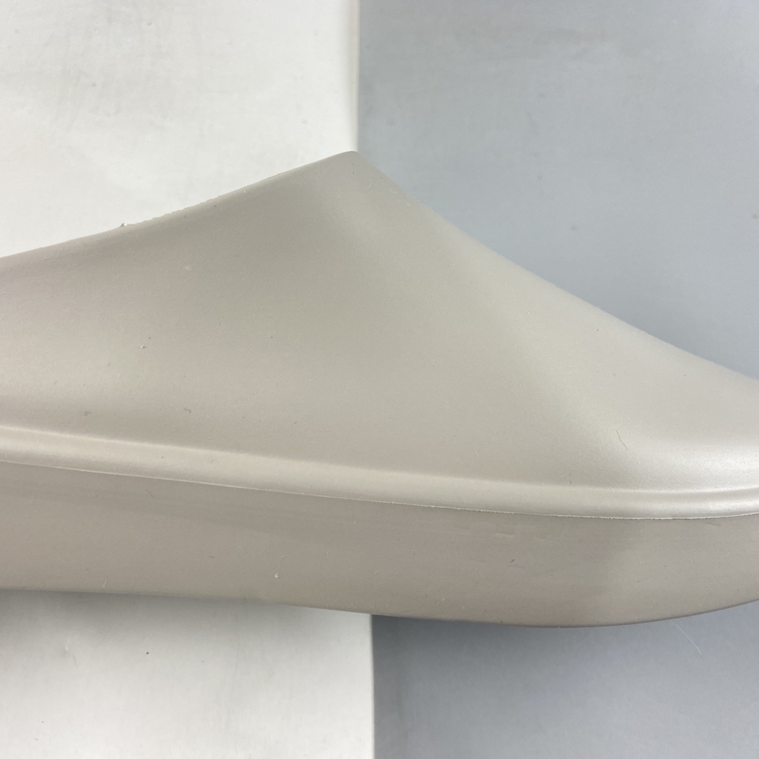 Fear of God 7th The California Grey Backless Slip-Ons FG80-100