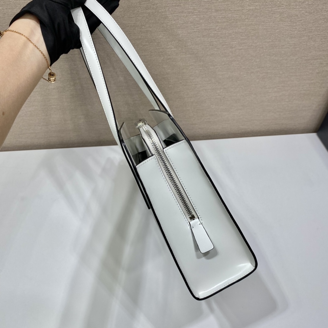 PRADA普拉达tote购物袋1BA350