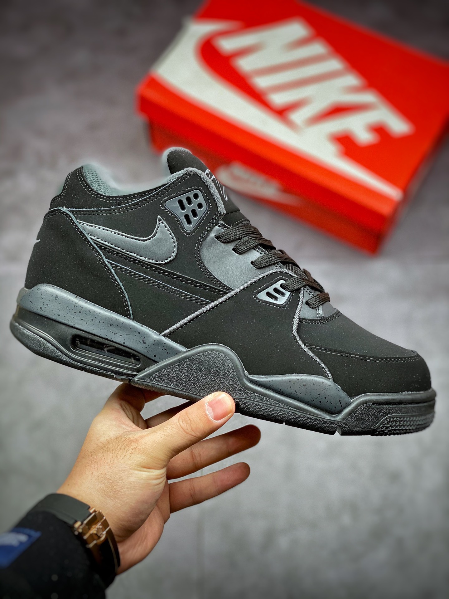 200 NIKE Air Flight Legacy 纯黑将经典Air Jordan 3和Air Jordan 4元素融为一体DB5919-101
