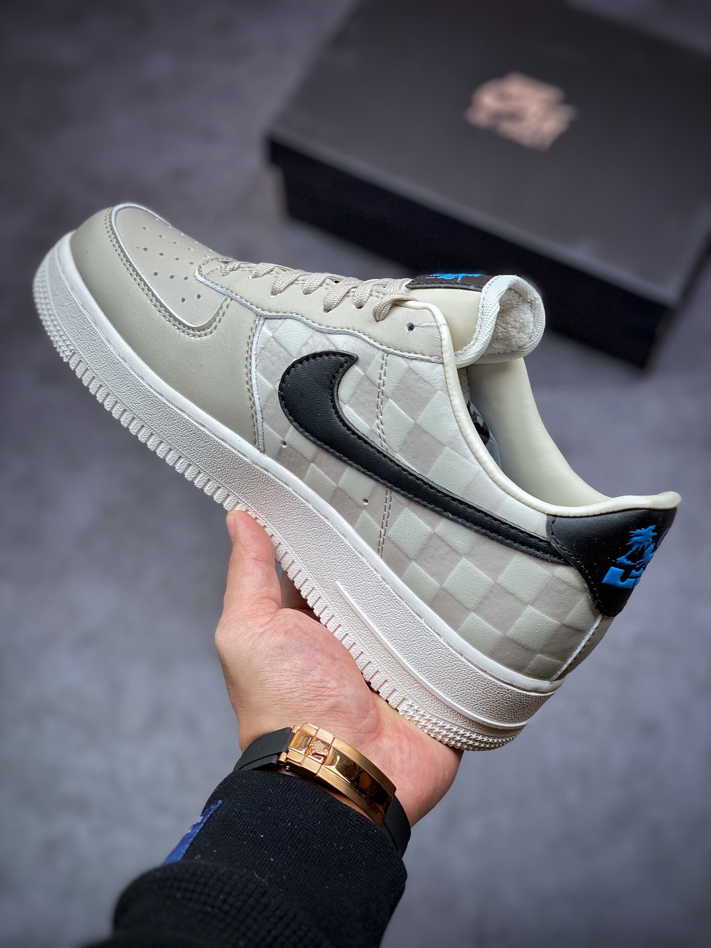 200 Nike Air Force 1 Low 07 皮革棋盘格奶白 DC8877-200