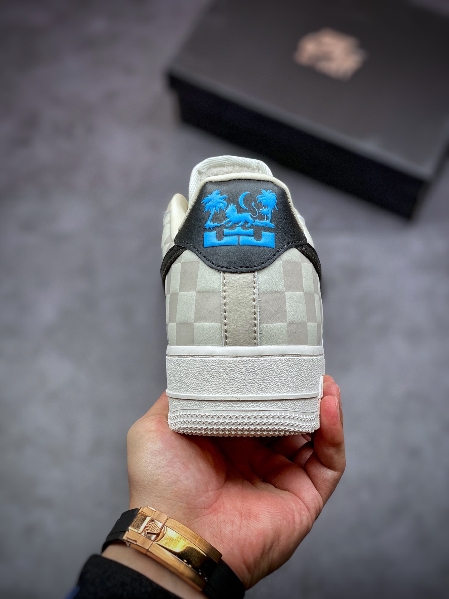 200 Nike Air Force 1 Low 07 皮革棋盘格奶白 DC8877-200