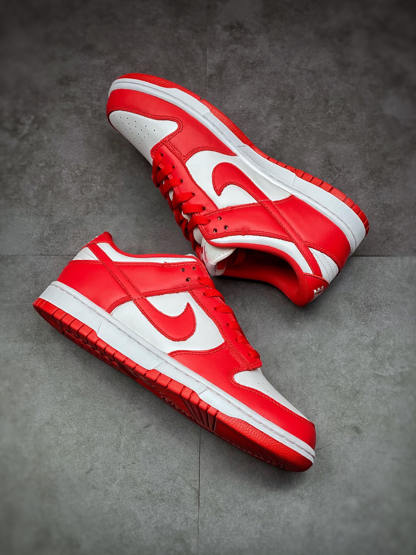 NBA x Nike DuNIKE Low University Red White Red University Red CU1727-100