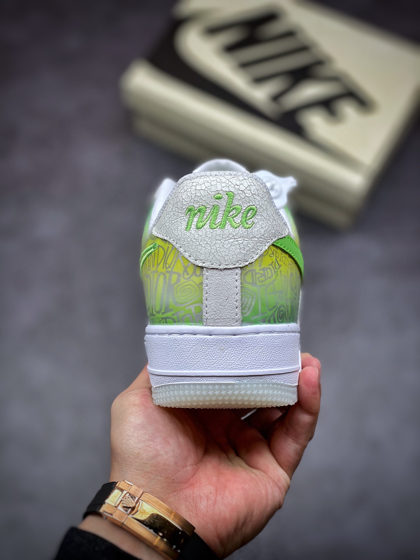 240 Nike Air Force 1 Low 07 灰绿金扣50周年 DA8302-555