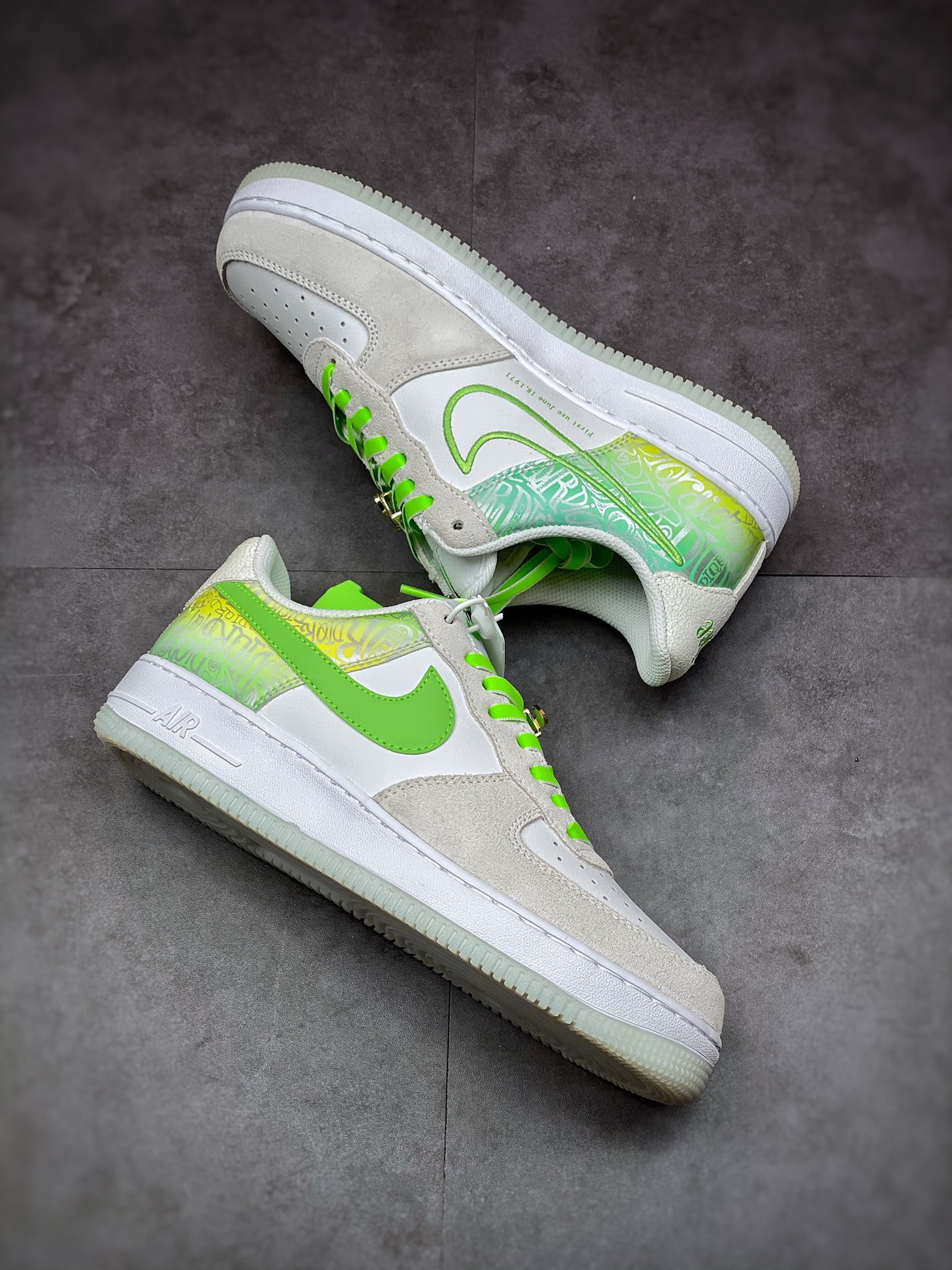 240 Nike Air Force 1 Low 07 灰绿金扣50周年 DA8302-555