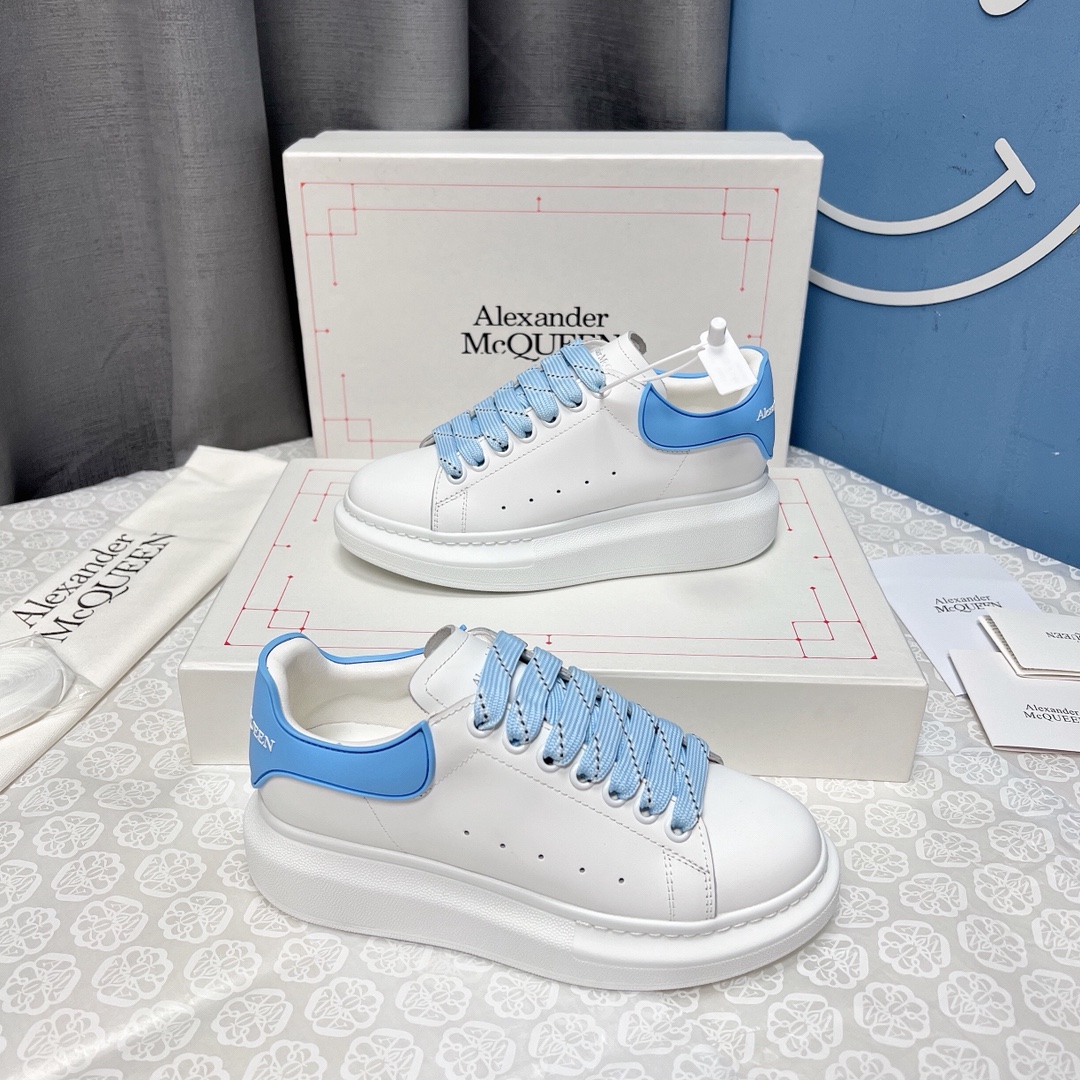 Alexander McQueen Women's Shoes — photo 3