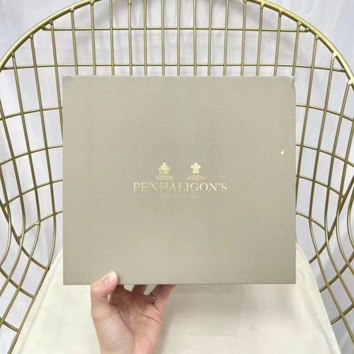 Penhaligon's Christmas Set: Deer Head Perfume & Scented Candle Gift Set 1 Penhaligon's Christmas Set: Deer Head Perfume & Scented Candle Gift Set