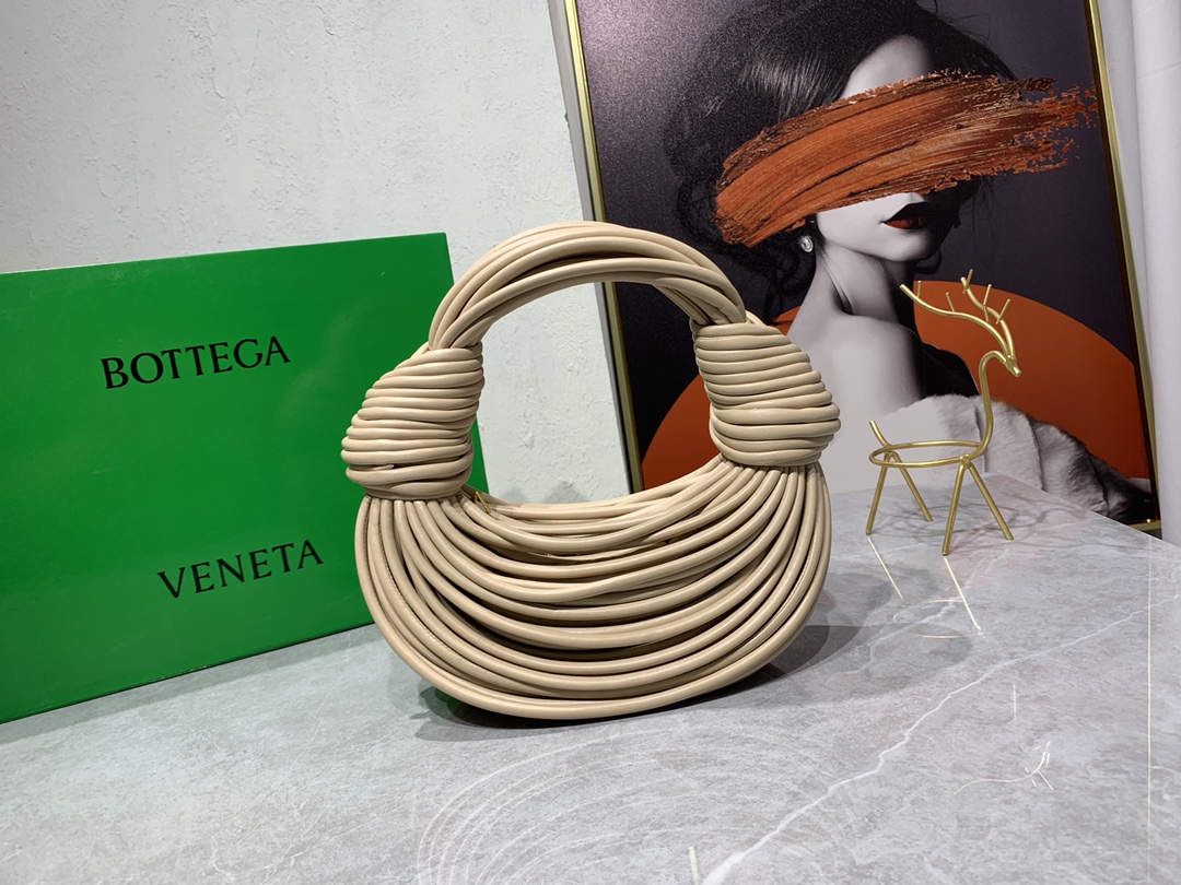Knot Bag Water-Soft Microfiber Material Statement Bag