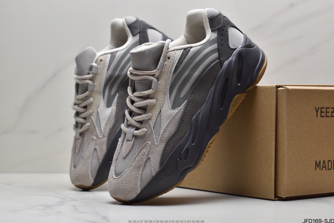 Really explosive Adidas Yeezy Boost 700 Inertia grandfather coconut 700 3M reflective running shoes EG7487 526