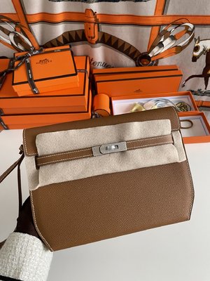Hermes Kelly Handbags Clutches & Pouch Bags Crossbody & Shoulder Bags Brown Coffee Color Sewing Unisex Epsom