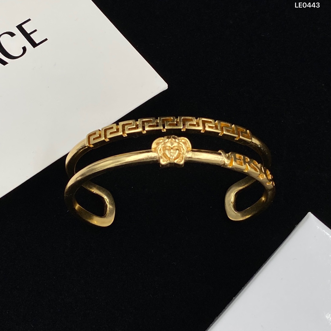 Versace AAA+
 Jewelry Bracelet