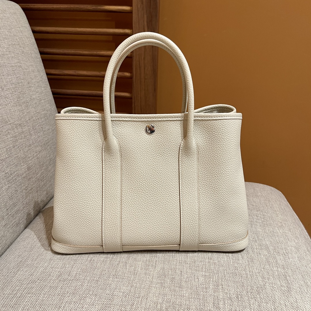 Elegant Garden Party 30 Bag - Glacier White Leather Tote (8L Capacity) 4 i1641978065 1131 2