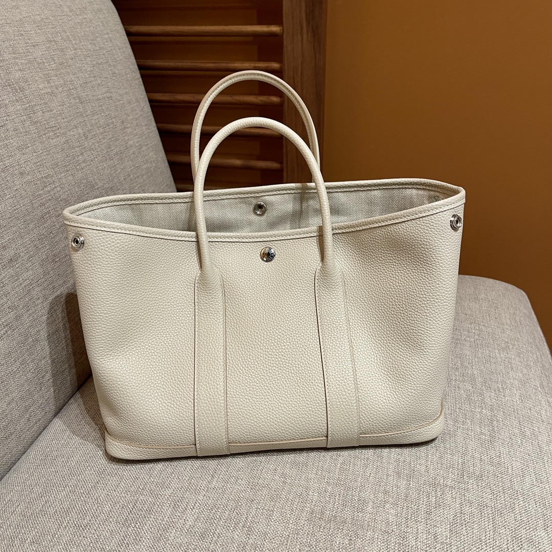 Elegant Garden Party 30 Bag - Glacier White Leather Tote (8L Capacity) 9 i1641978065 2762 7