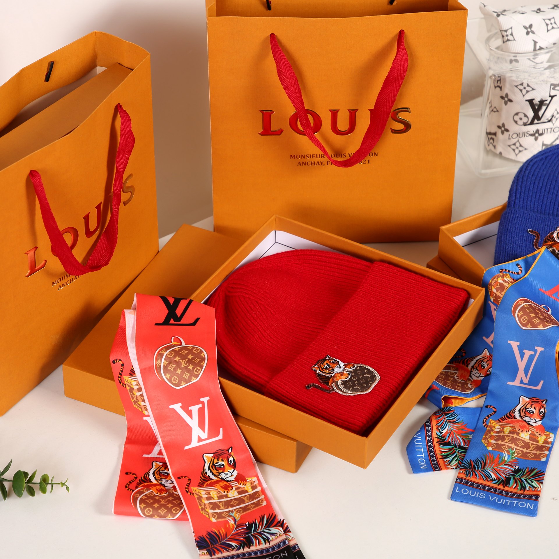 路易威登 Louis Vuitton 传世高定桑蚕丝丝巾围巾 #DBEC83E8 8
