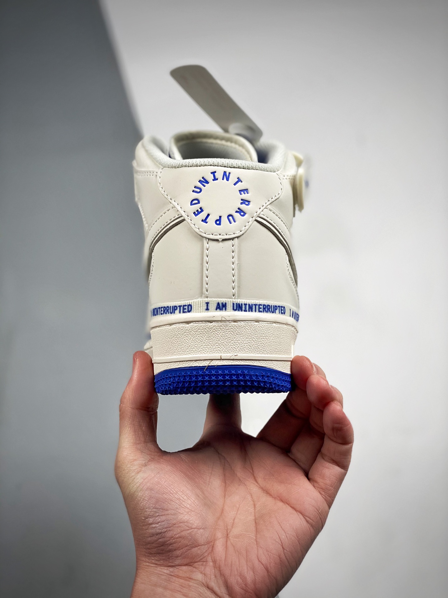 Miniatura 8
