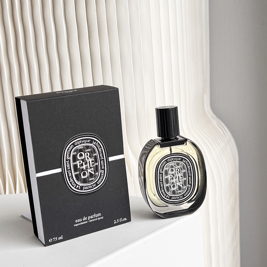 How to Find Designer Replica
 Chanel Perfume Black Rose White