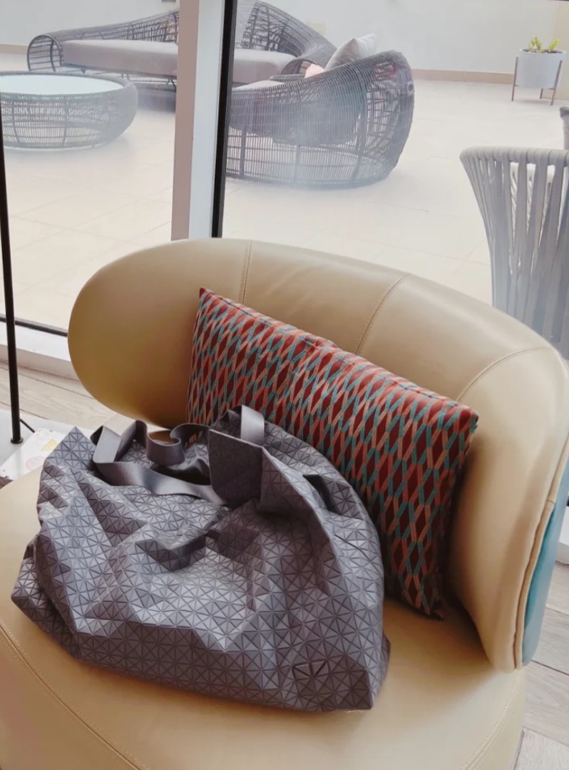 Issey Miyake Tote Bag - Comprehensive 7
