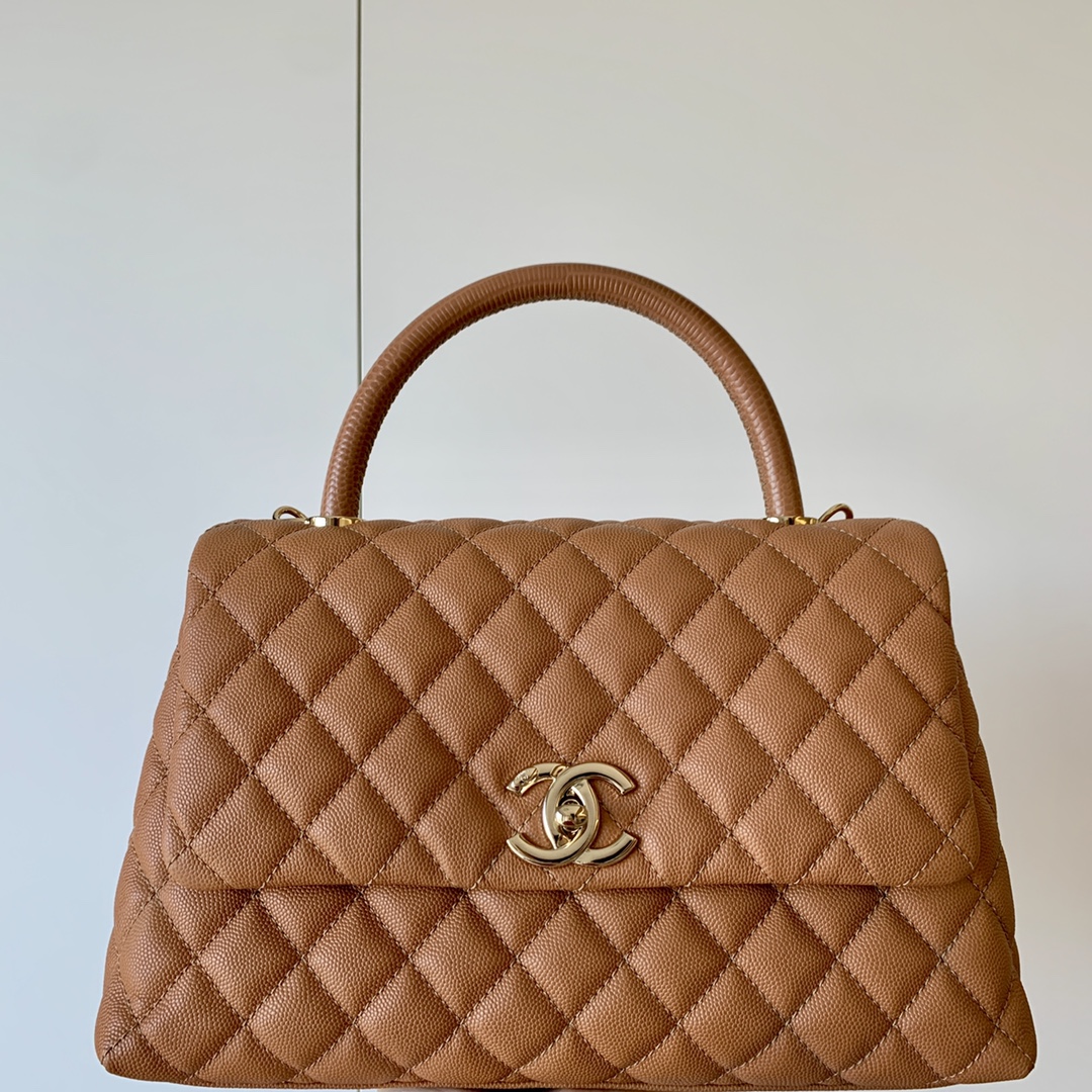 CHANEL Coco 29cm Handle신상품 리자드 가죽 텍스처 엠보싱+송아지 가죽 핸들 라이트 샤이니 골드 버클