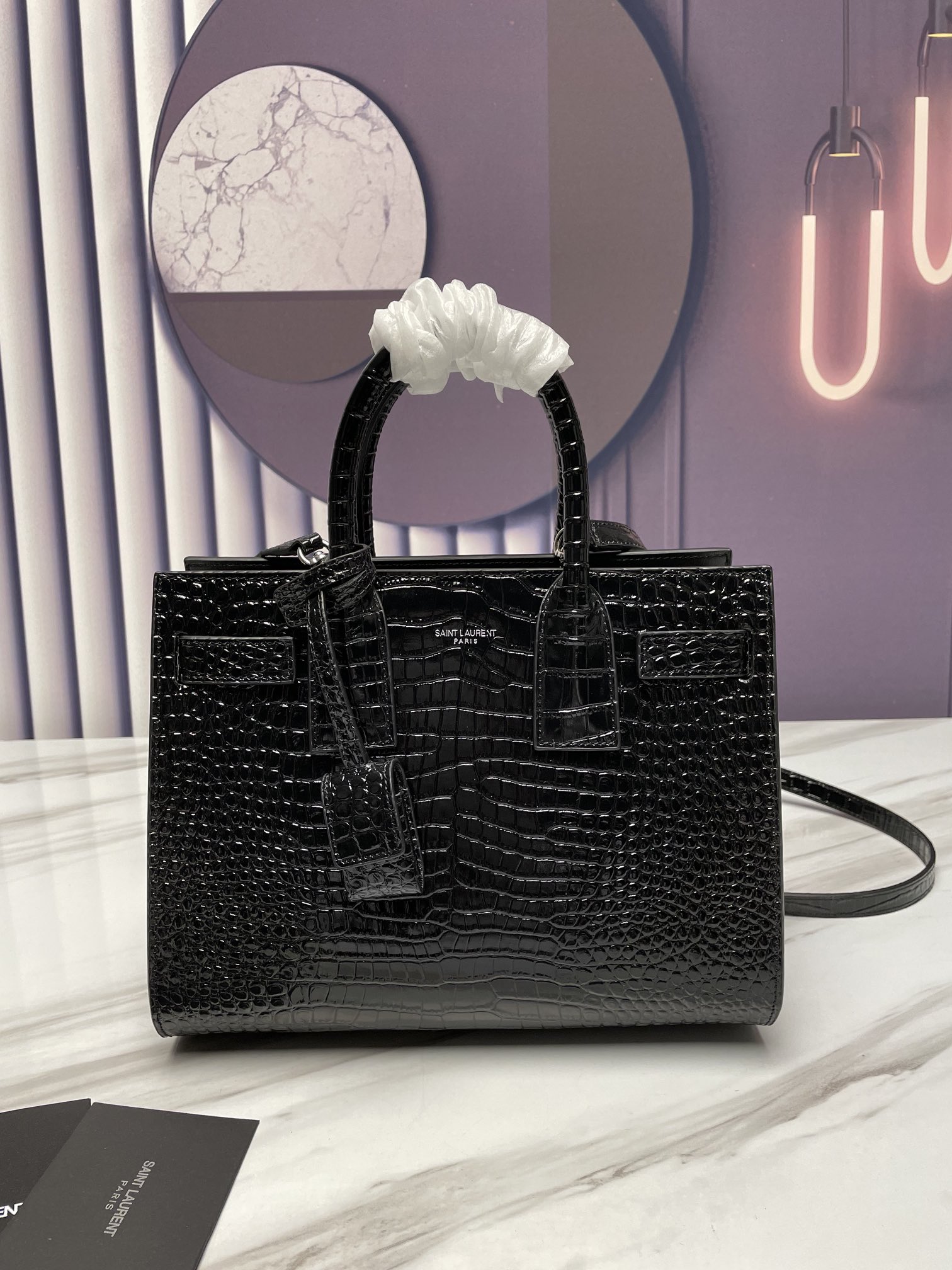 【sac de jour】P Clásico bolso acordeón con textura de cocodrilo🐊🐊_Talla Baby en negro 26cm_ ¡También incluye correa la…