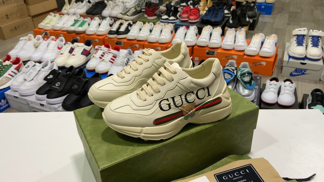 Yupoo Gucci Bags Watches Nike Clothing Jordan Yeezy Balenciaga Shoes
