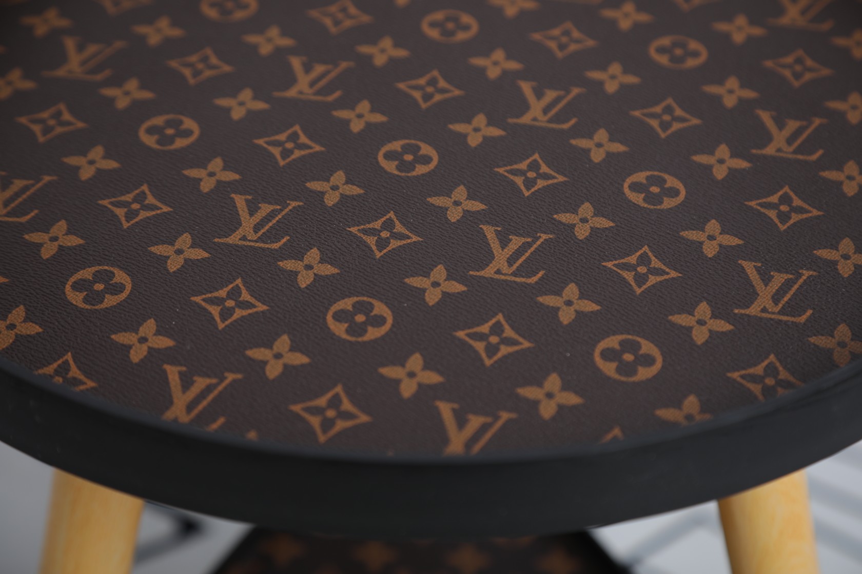 Louis Vuitton Double-Tier Side Table - Comprehensive 7