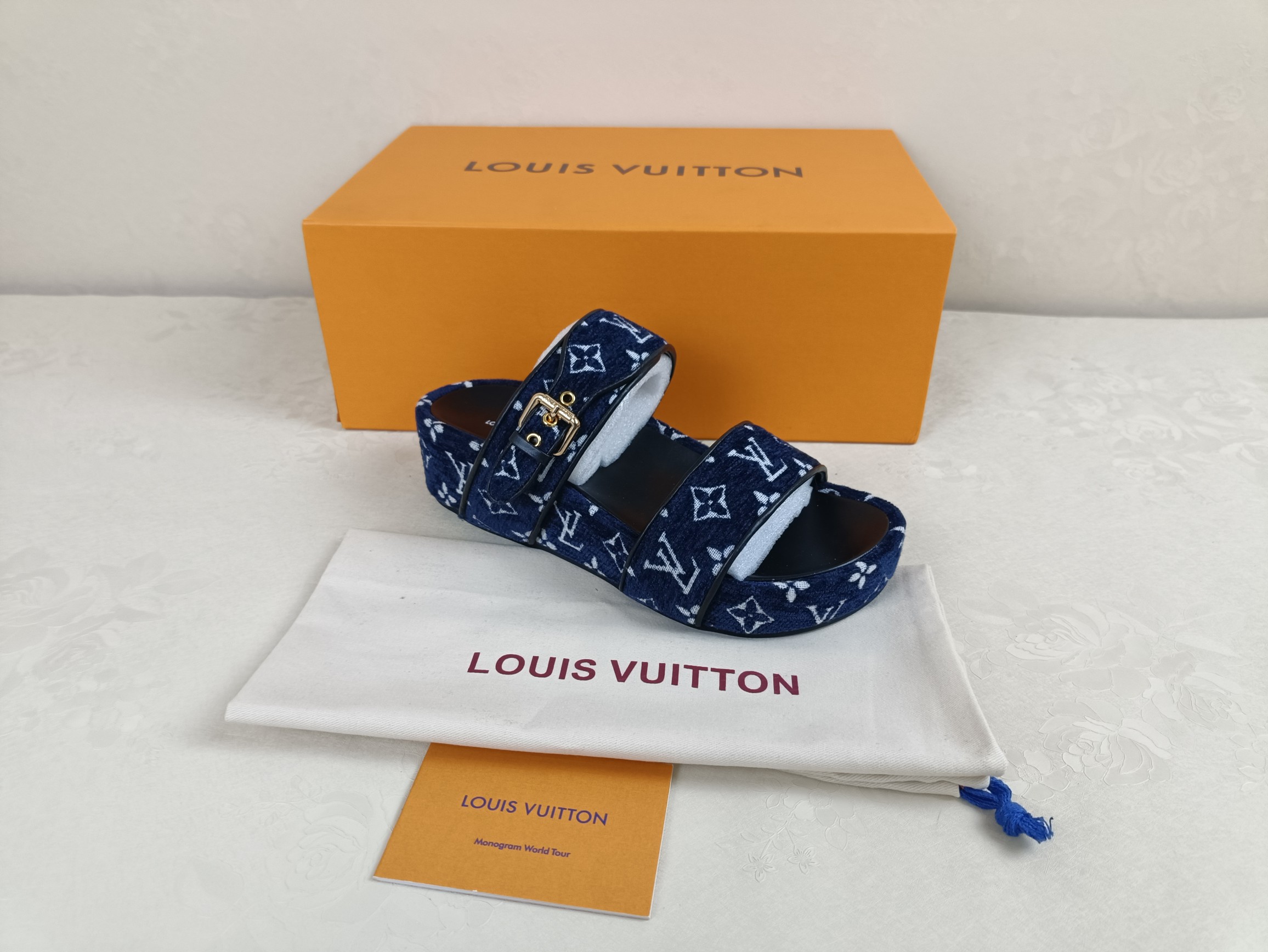 Louis Vuitton Ontwerper
 Schoenen Sandalen Pantoffels Luxe goedkoop