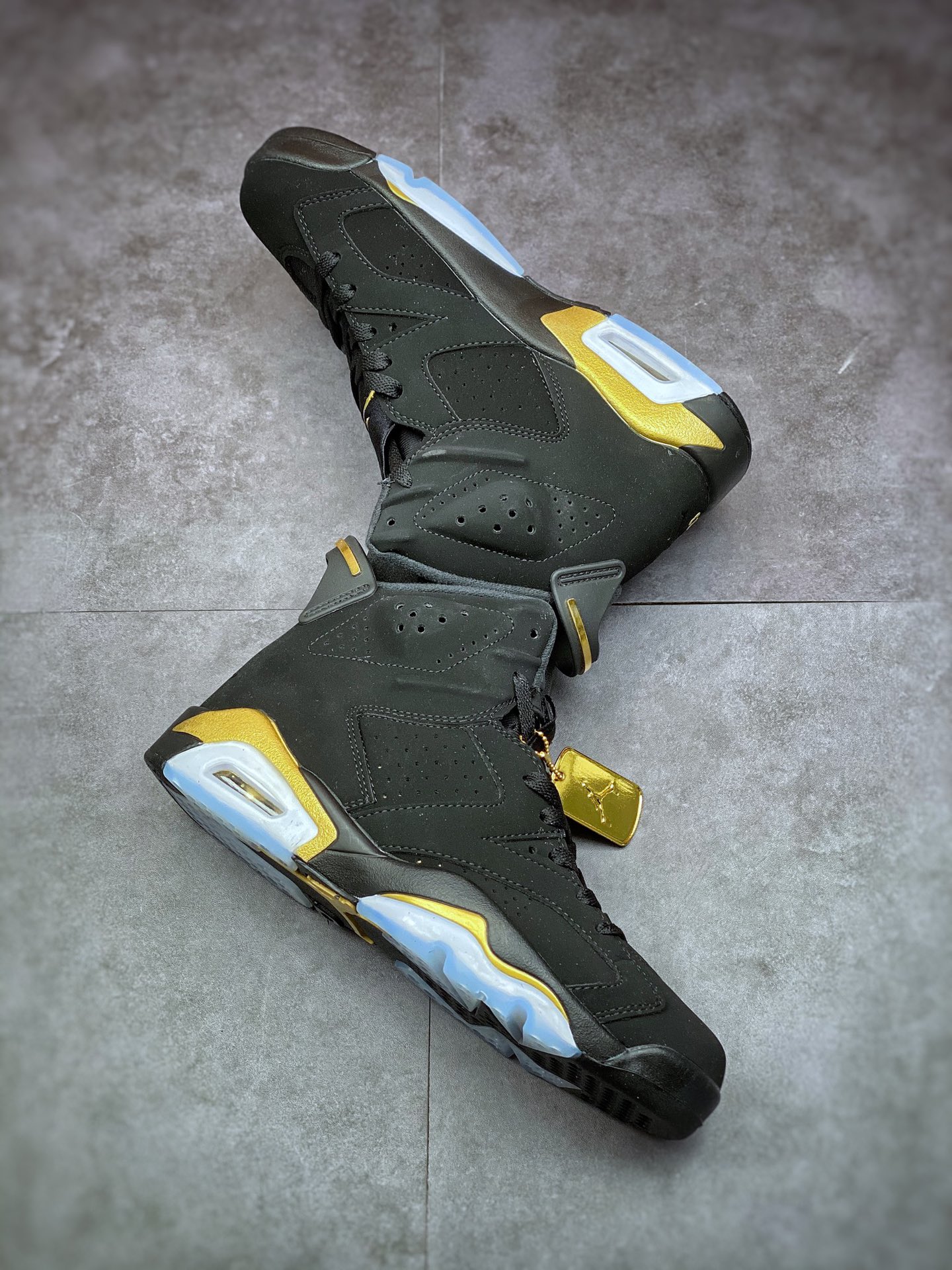 280 Air Jordan 6 ” DMP ” 黑金 篮球鞋 货号：CT4954-007