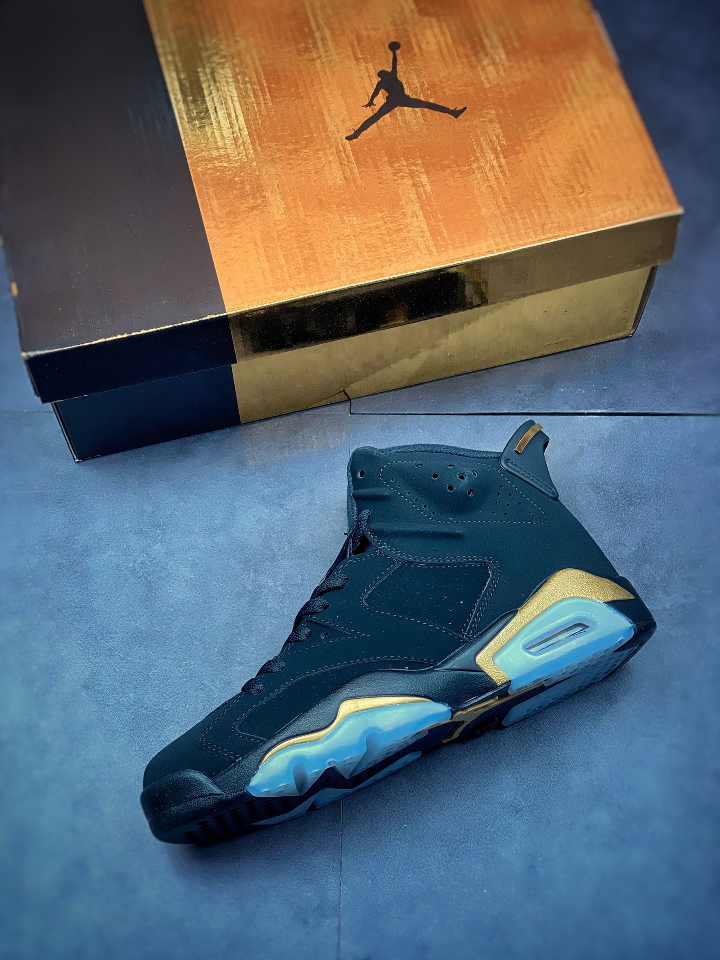 280 Air Jordan 6 ” DMP ” 黑金 篮球鞋 货号：CT4954-007