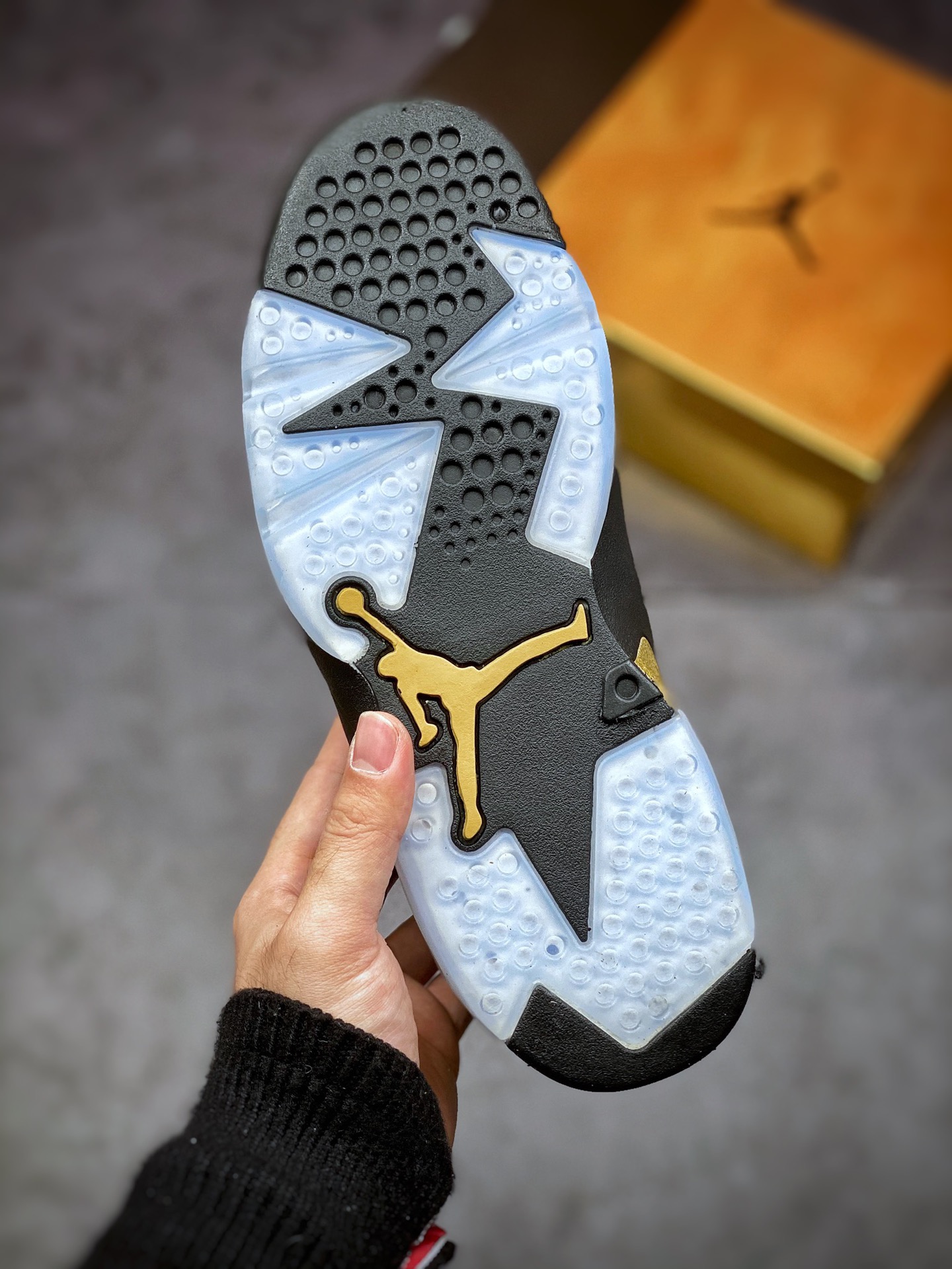 280 Air Jordan 6 ” DMP ” 黑金 篮球鞋 货号：CT4954-007