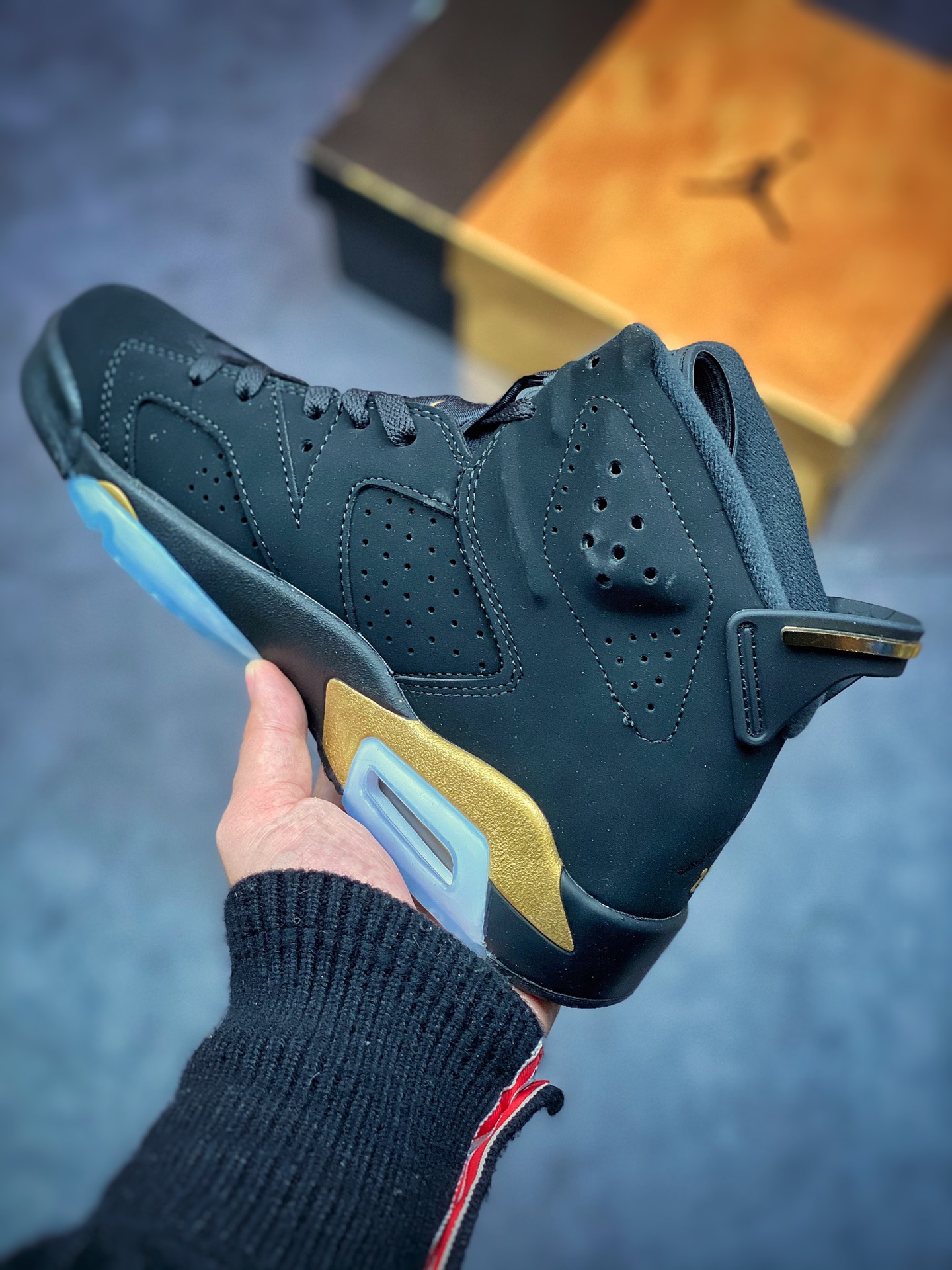 280 Air Jordan 6 ” DMP ” 黑金 篮球鞋 货号：CT4954-007