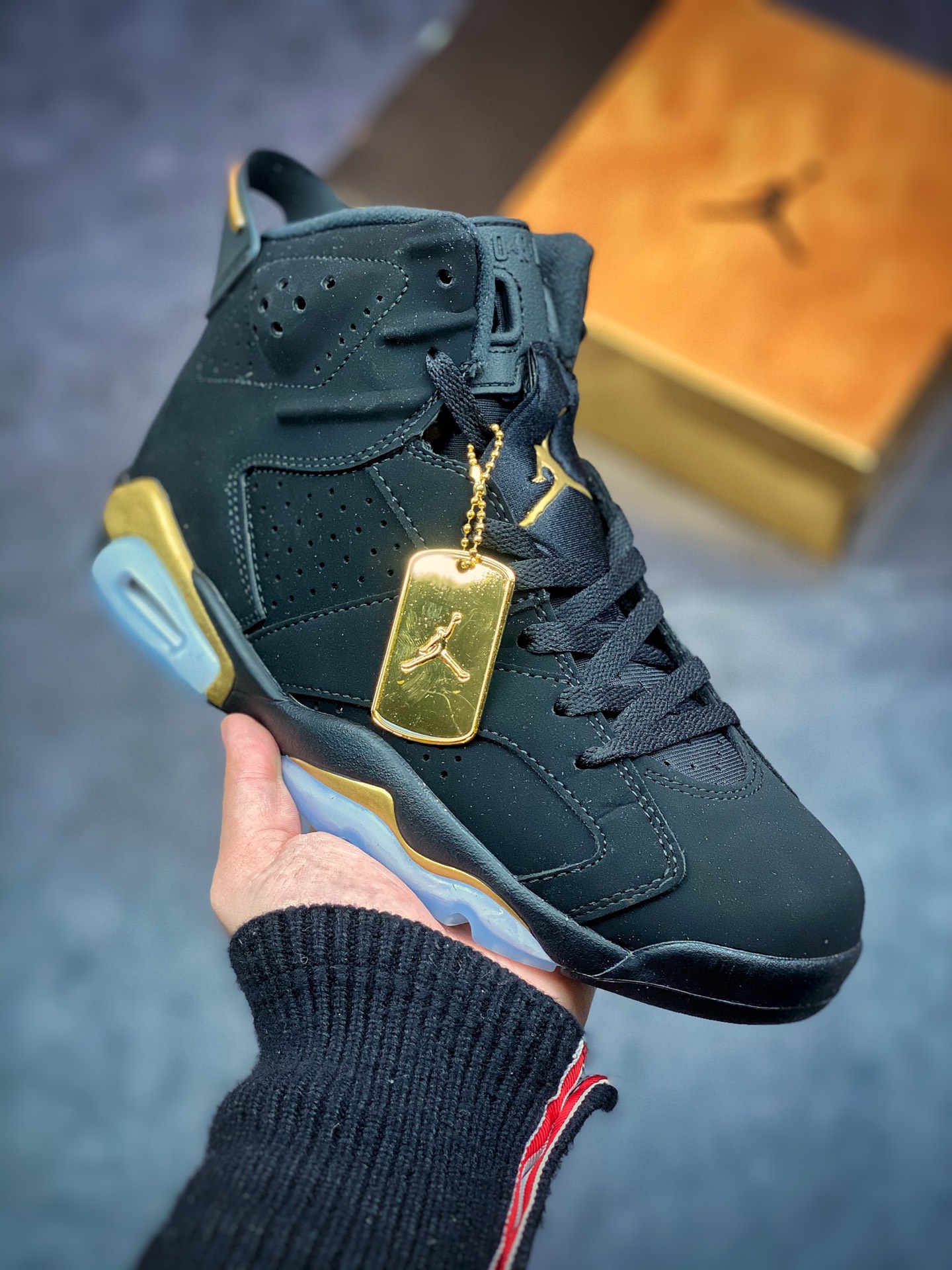 280 Air Jordan 6 ” DMP ” 黑金 篮球鞋 货号：CT4954-007
