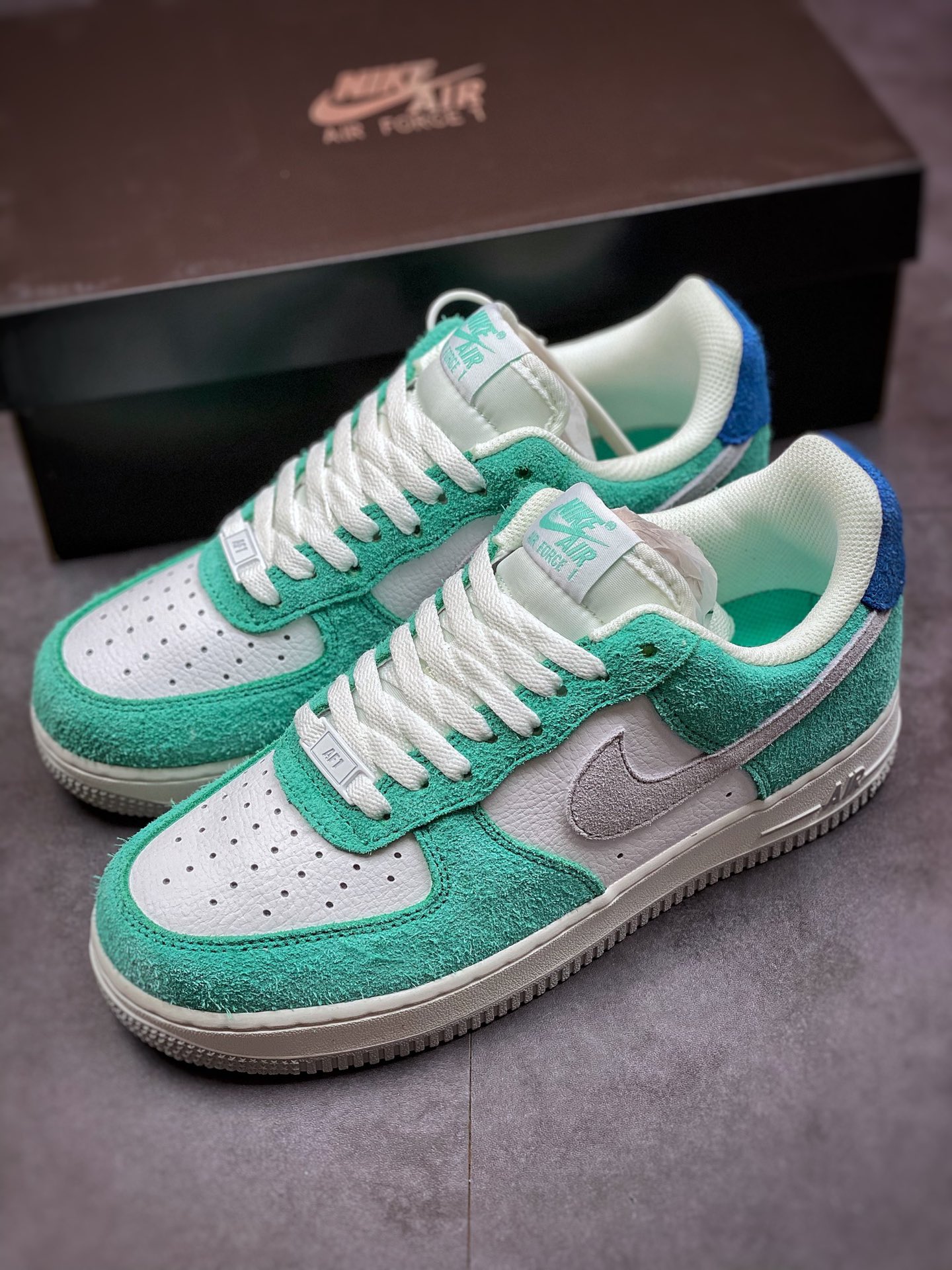 240 Nike Air Force 1 Low 07 浅蓝灰麂皮拼接 BQ8988-102