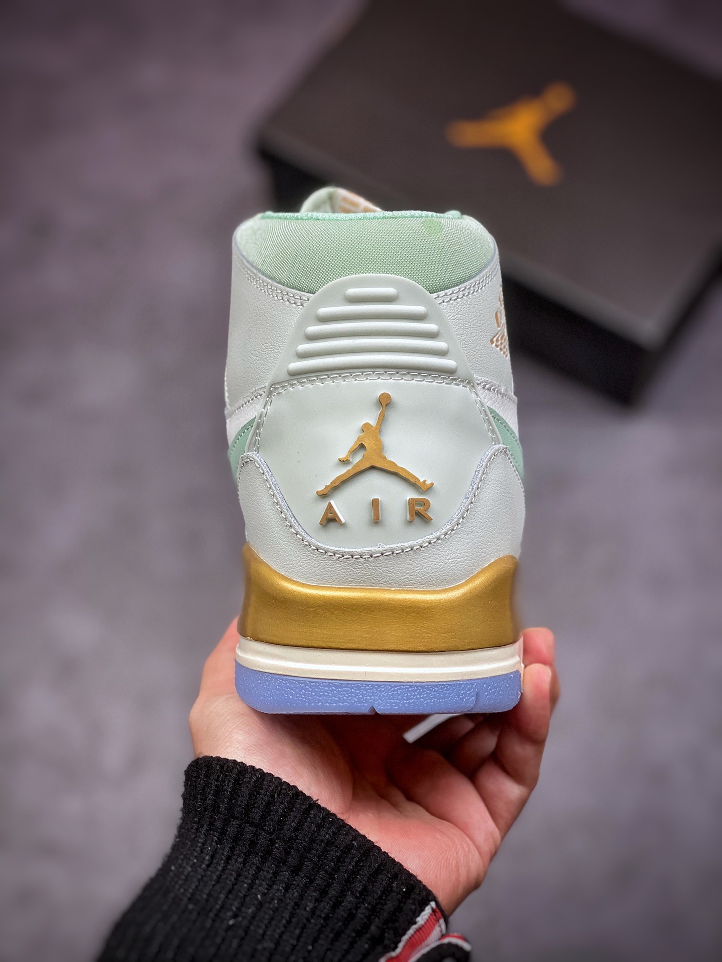 220 Air Jordan Legacy 312 薄荷绿 虎年 DR8456-131