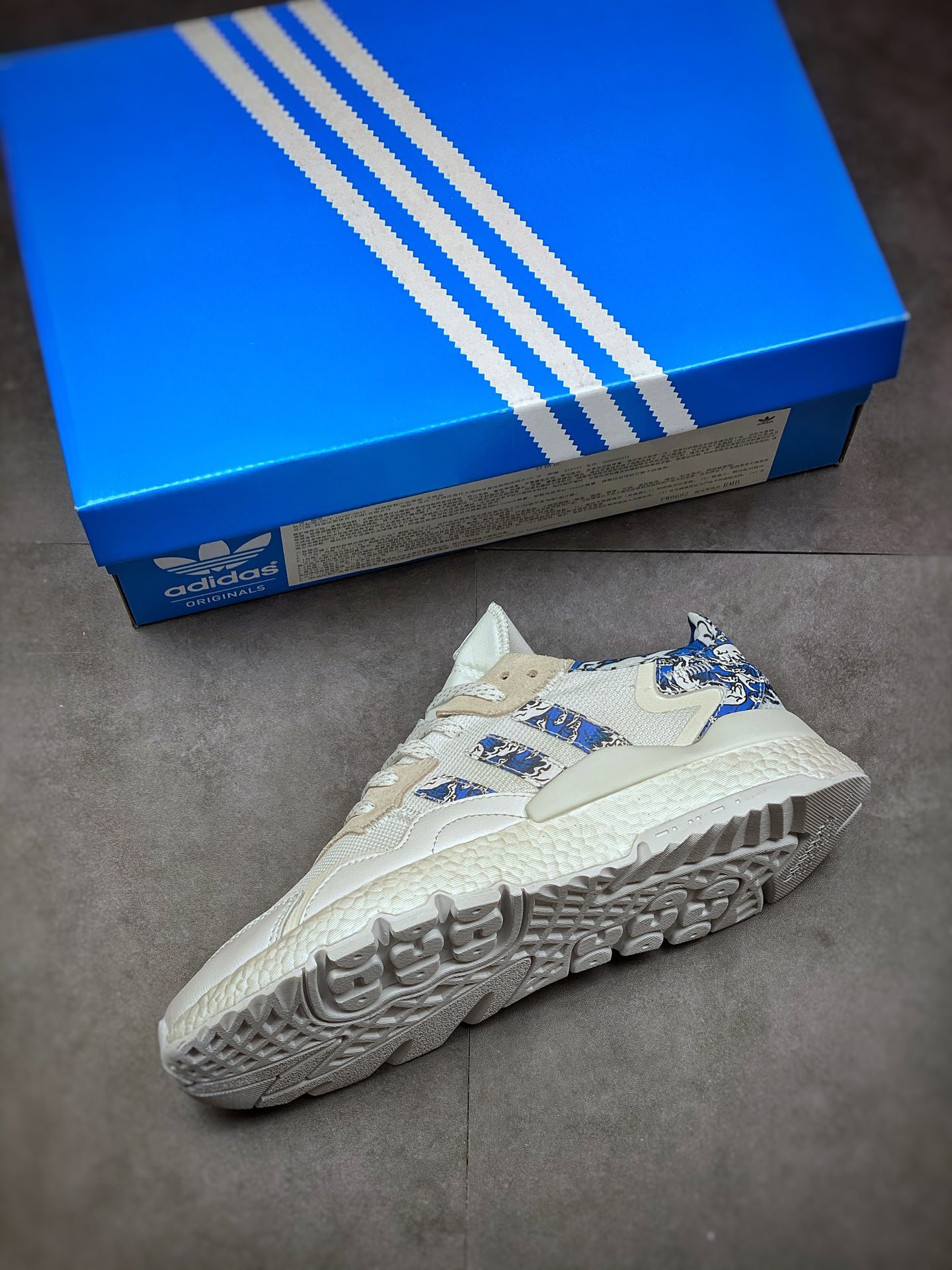 GET Edition Adidas Nite Jogger 2019 Boost Clover Joint Nightcrawler Bright Blue Pattern FW6692