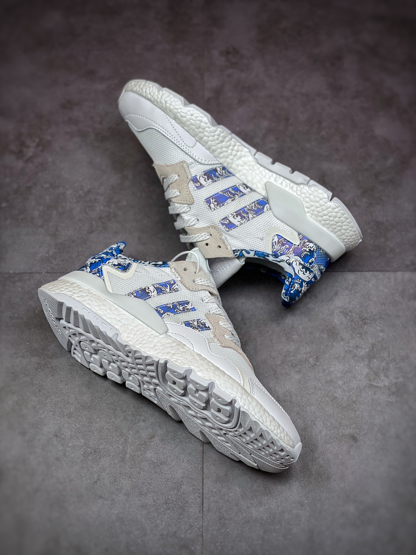 GET Edition Adidas Nite Jogger 2019 Boost Clover Joint Nightcrawler Bright Blue Pattern FW6692