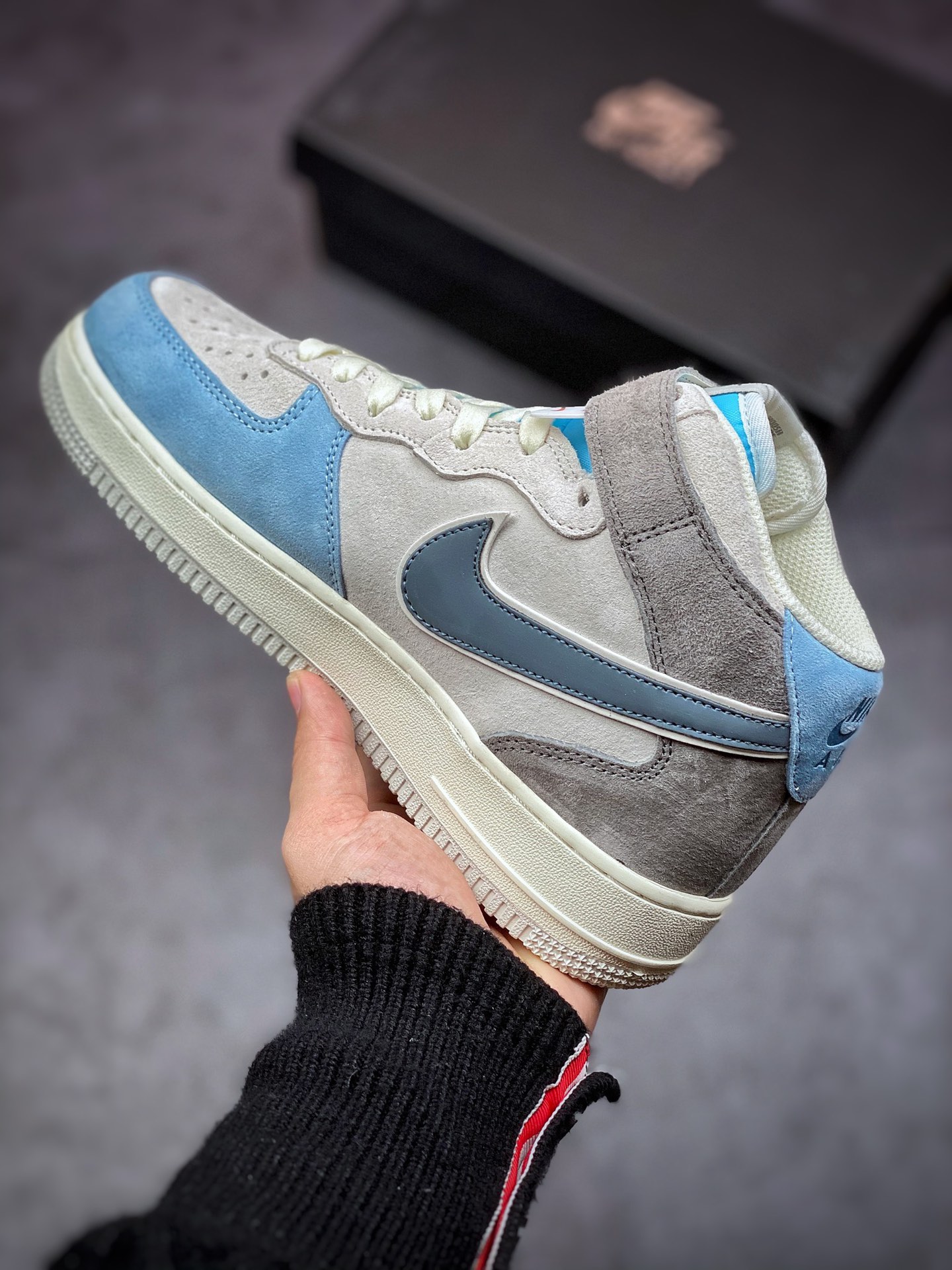 260 Nike Air Force 1 Mid 07 浅灰蓝 AL6896-559